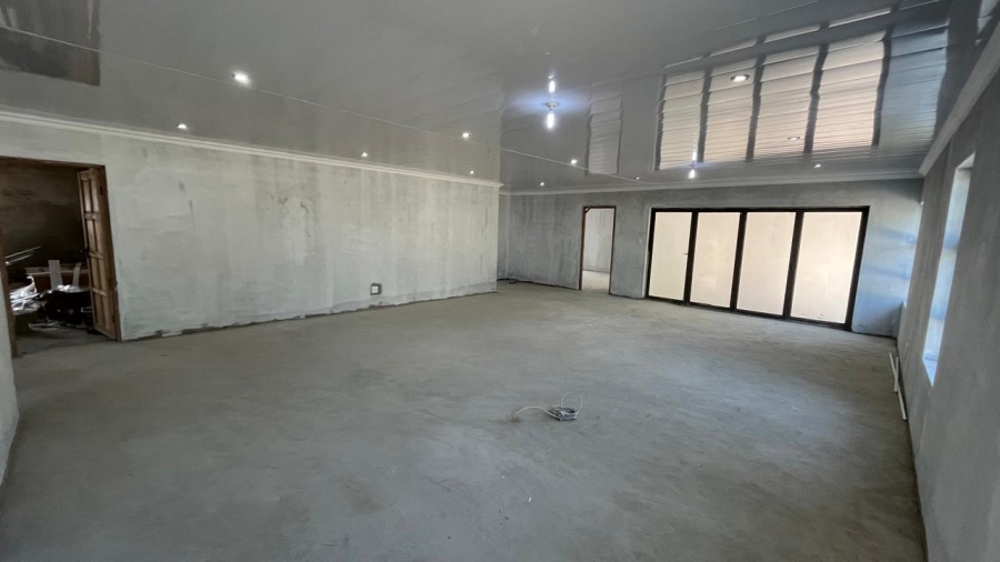 3 Bedroom Property for Sale in Paradise Beach Eastern Cape